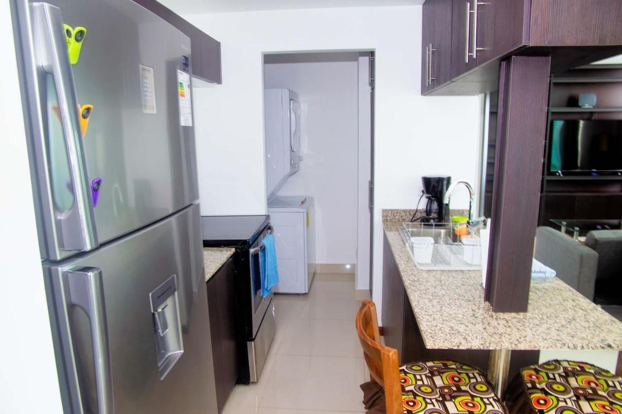 Lujoso Condominio Con Lavadora Y Secadora, S. Jose San Jose  Luaran gambar